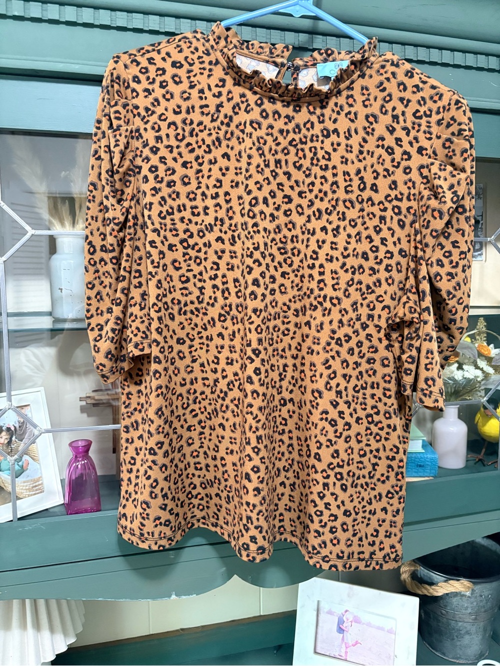 CeCe Tan Leopard Print Long-Sleeve Top with Ruffle Neck